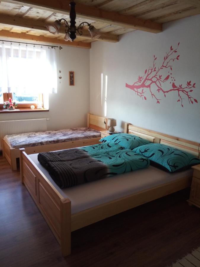 Drevenica Mak Oliver Kvacany Exterior foto